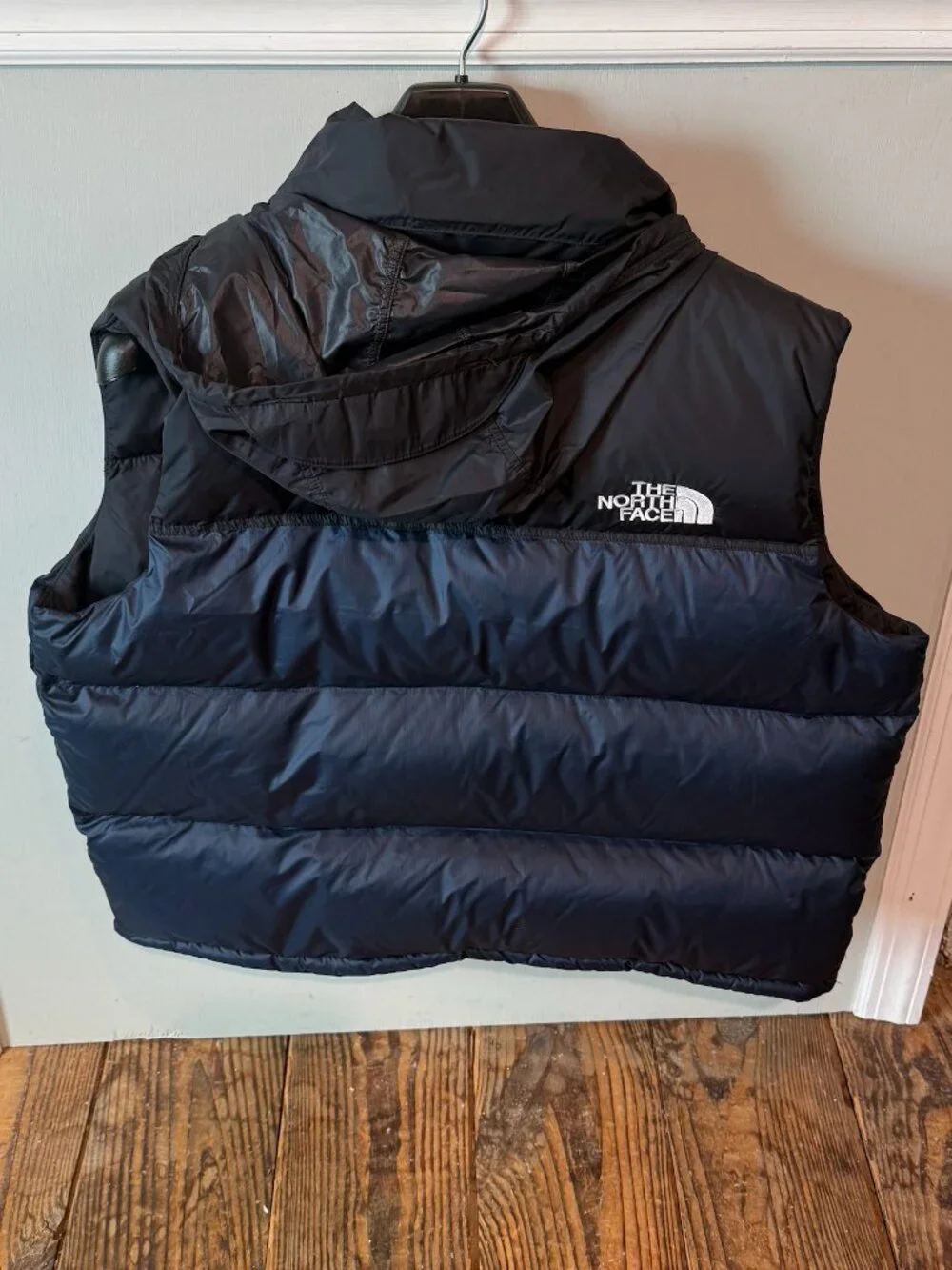 North Face Vest Womens XL 700 Down Nuptse Retro Puffer Hooded Insulated Two-Tone - Picture 5 of 14